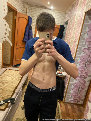 массажист Андрей
